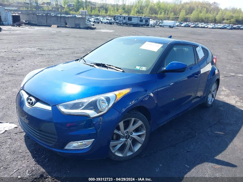 2017 Hyundai Veloster VIN: KMHTC6AD1HU324258 Lot: 39312723
