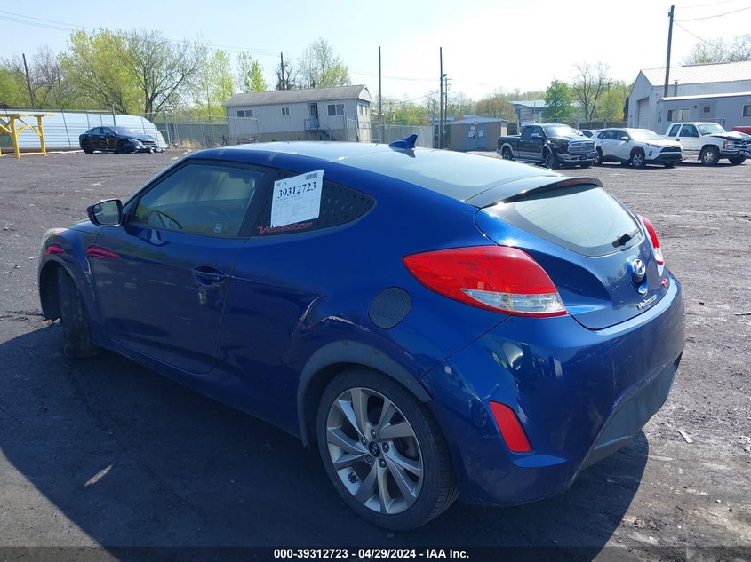 2017 Hyundai Veloster VIN: KMHTC6AD1HU324258 Lot: 39312723