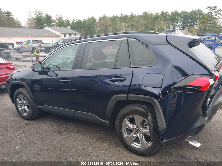 2024 TOYOTA RAV4 XLE - 2T3P1RFV3RW443402