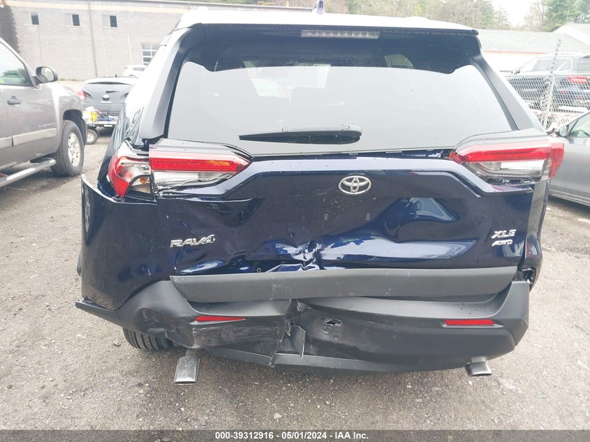2024 TOYOTA RAV4 XLE - 2T3P1RFV3RW443402
