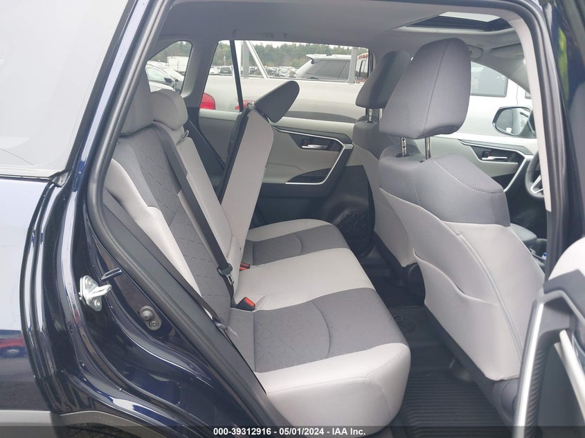 2024 TOYOTA RAV4 XLE - 2T3P1RFV3RW443402