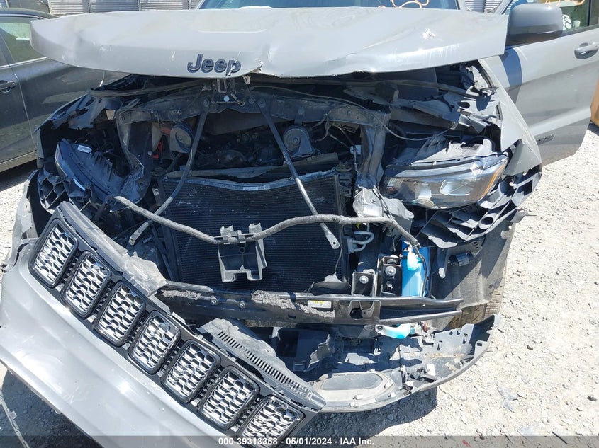 VIN 1C4RJFAG0LC110357 2020 JEEP GRAND CHEROKEE ALTITUDE 4X4