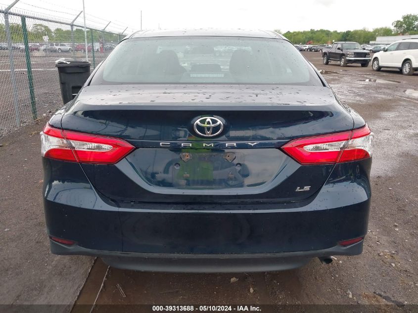 2018 Toyota Camry Le VIN: 4T1B11HK5JU620401 Lot: 39313688