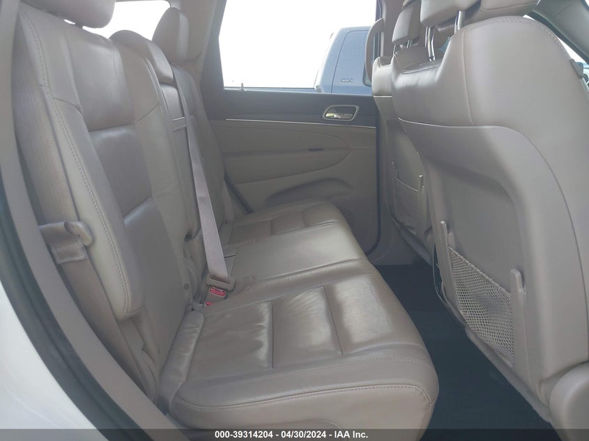 VIN 1C4RJEBG9JC512349 2018 JEEP GRAND CHEROKEE LIMITED 4X2