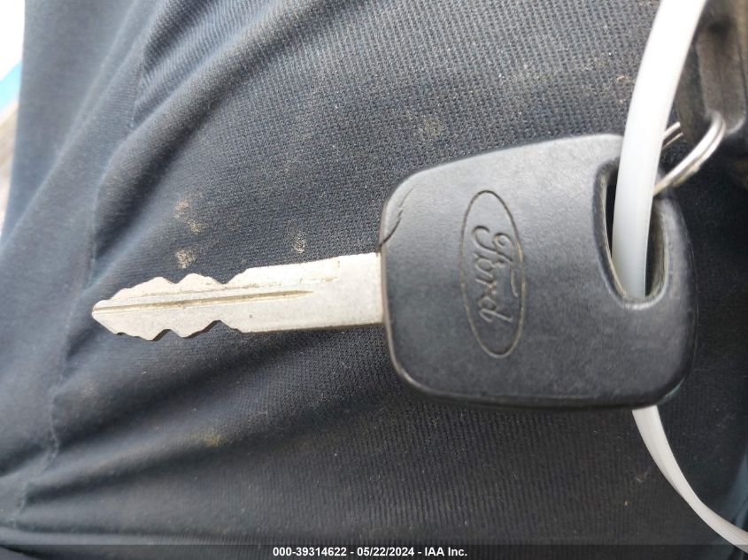 2000 Ford Ranger Xl/Xlt VIN: 1FTYR14V4YTB15408 Lot: 39314622