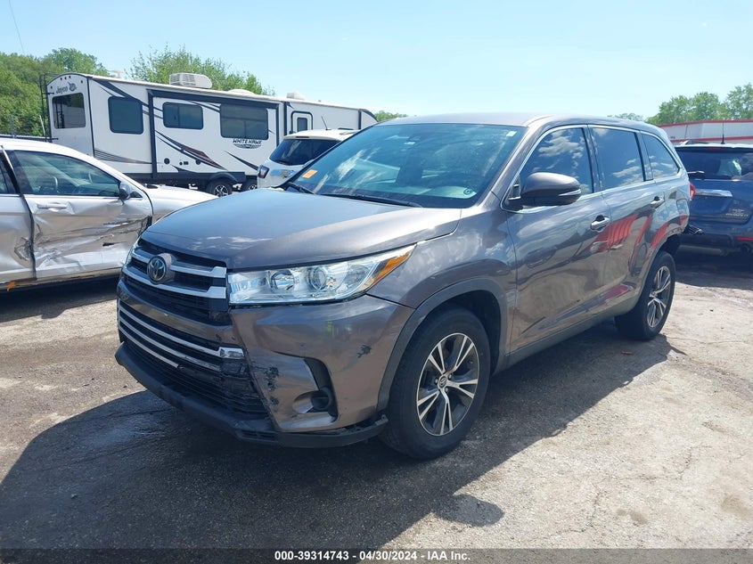 2019 TOYOTA HIGHLANDER VIN: 5TDZARFH9KS042382