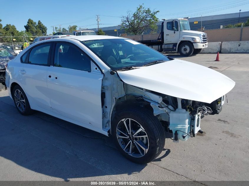 3KPF24AD6NE461540 2022 KIA FORTE - Image 1