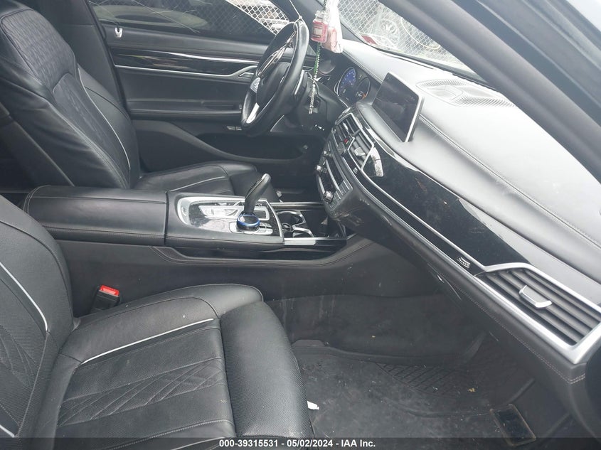 VIN WBA7F2C55JG423842 2018 BMW ALPINA B7 XDRIVE
