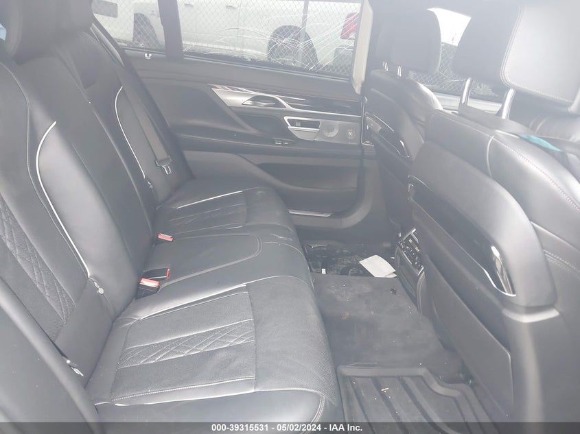 VIN WBA7F2C55JG423842 2018 BMW ALPINA B7 XDRIVE