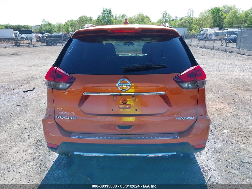 2018 NISSAN ROGUE SV - 5N1AT2MV7JC763559