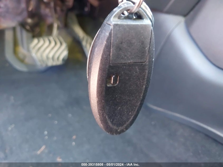 2018 NISSAN ROGUE SV - 5N1AT2MV7JC763559