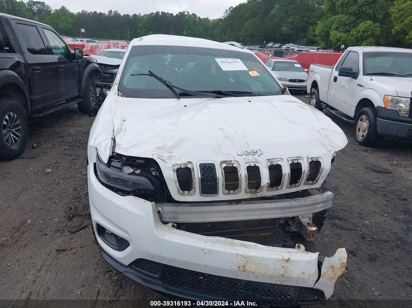 VIN 1C4PJMLB1KD181394 2019 JEEP CHEROKEE LATITUDE PLUS 4X4