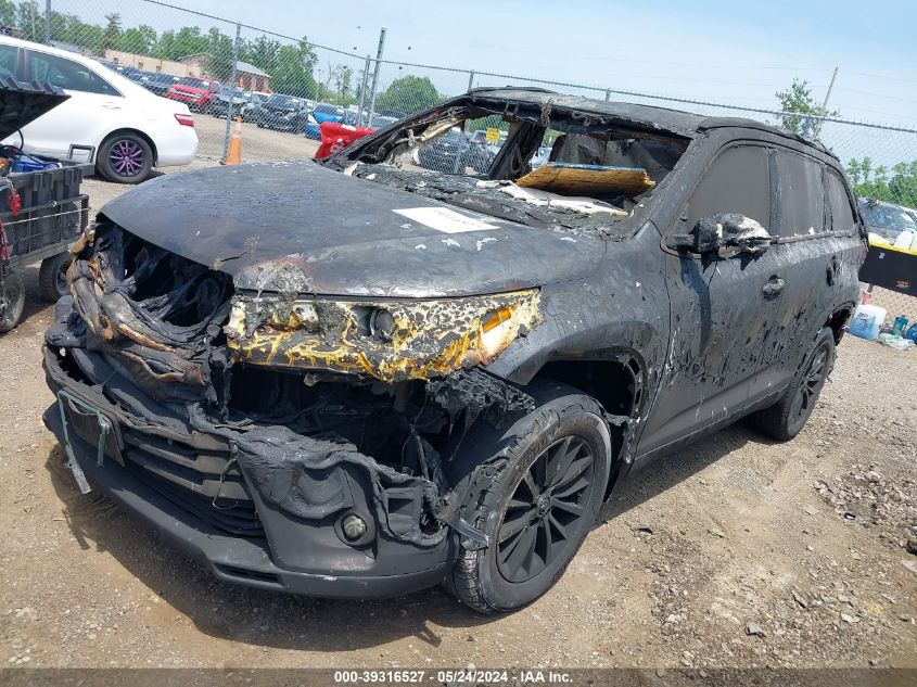 2018 Toyota Highlander Xle VIN: 5TDJZRFH5JS557996 Lot: 39316527