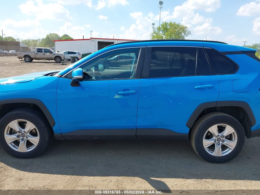 2019 TOYOTA RAV4 XLE - 2T3W1RFV8KW031817