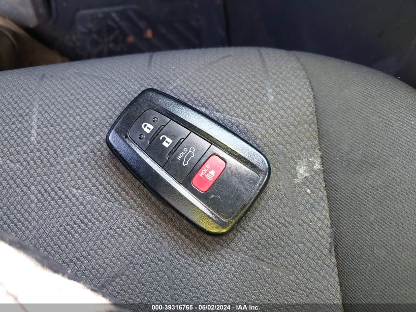 2019 TOYOTA RAV4 XLE - 2T3W1RFV8KW031817