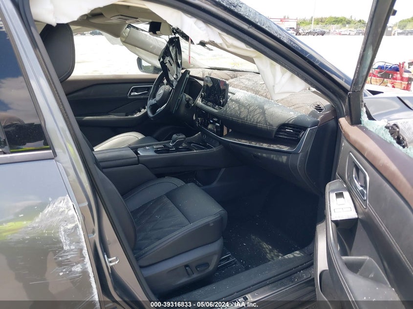 VIN JN8BT3DC7PW100288 2023 NISSAN ROGUE PLATINUM FWD