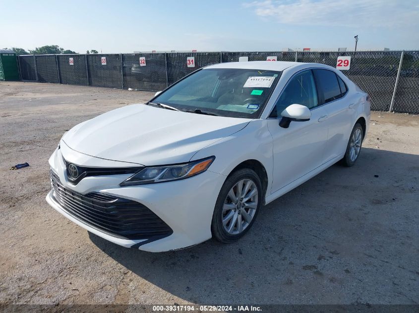 2019 Toyota Camry Le VIN: 4T1B11HK0KU790568 Lot: 39317194