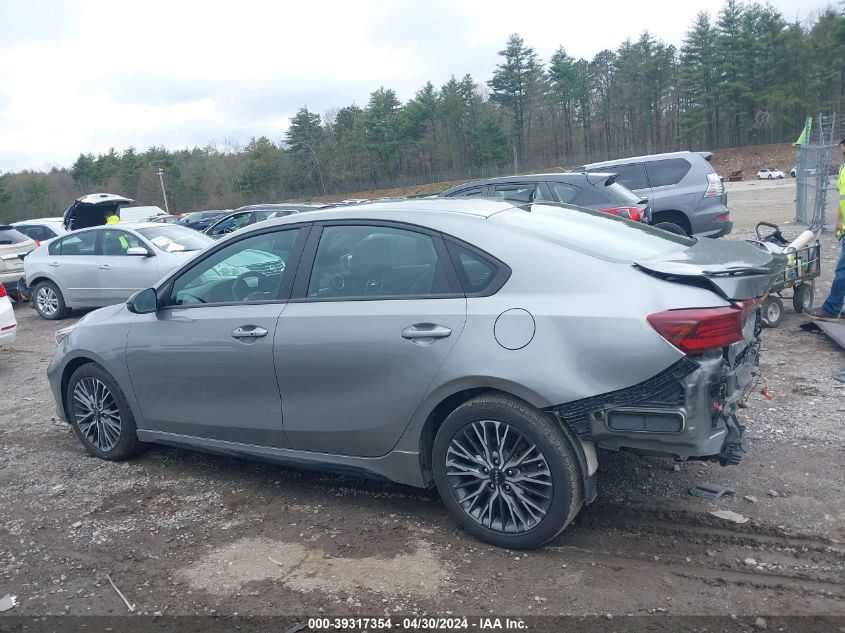 2022 Kia Forte Gt-Line VIN: 3KPF54AD0NE425267 Lot: 39317354