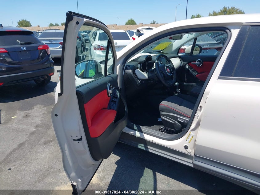 2016 Fiat 500X Easy VIN: ZFBCFXBT8GP451287 Lot: 39317824