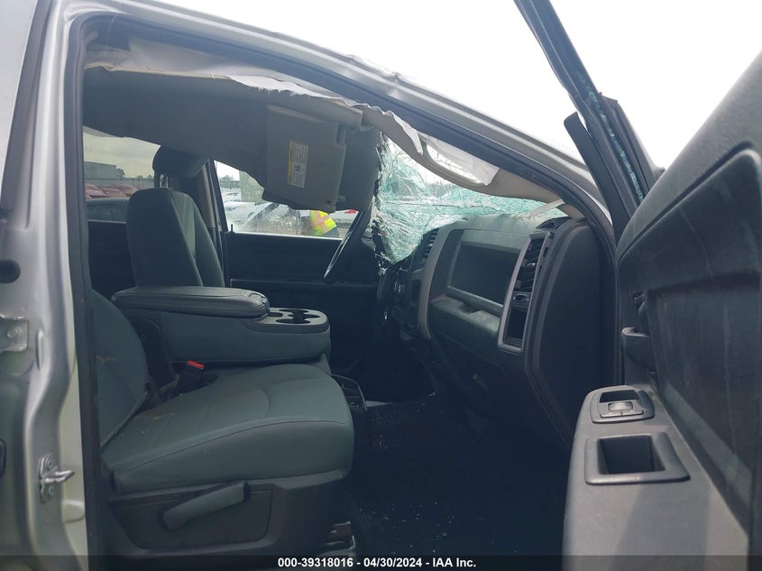 2018 RAM 2500 ST - 3C6UR5CJ5JG191380