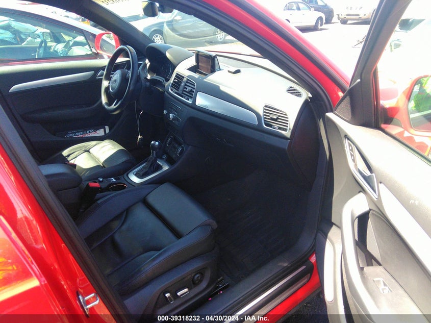 2018 Audi Q3 2.0T Premium VIN: WA1ECCFS6JR015083 Lot: 39318232