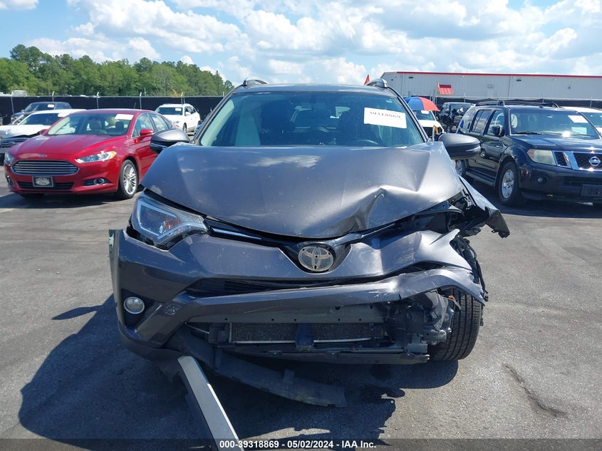 2016 TOYOTA RAV4 XLE - JTMWFREV4GJ091277