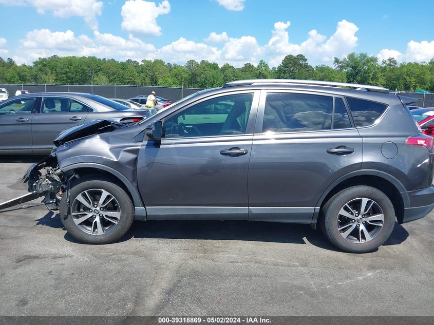 2016 TOYOTA RAV4 XLE - JTMWFREV4GJ091277