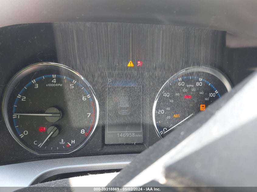 2016 TOYOTA RAV4 XLE - JTMWFREV4GJ091277