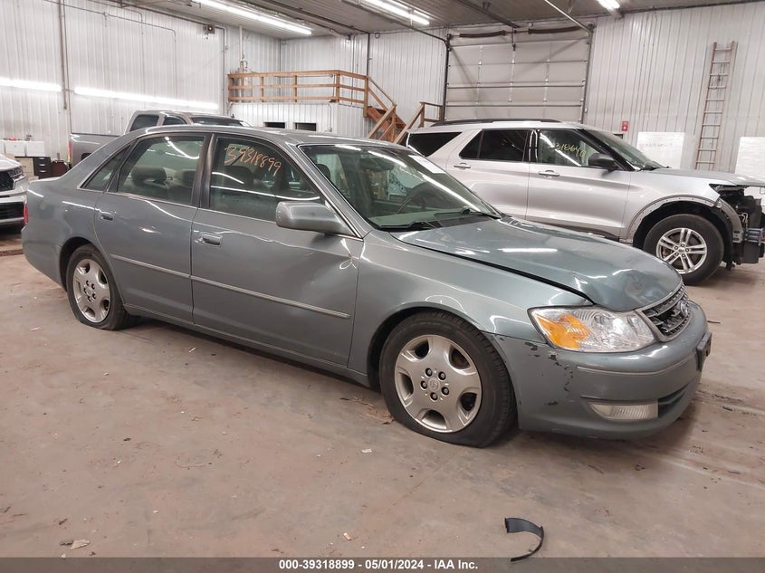 2003 TOYOTA AVALON