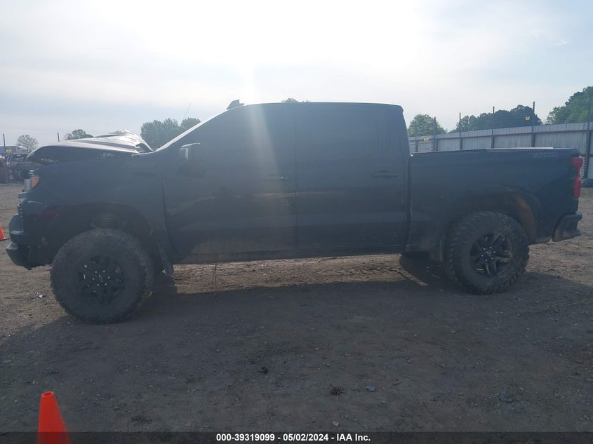 VIN 3GCUDFET2NG551190 2022 CHEVROLET SILVERADO 1500 4WD  SHORT BED LT TRAIL BOSS