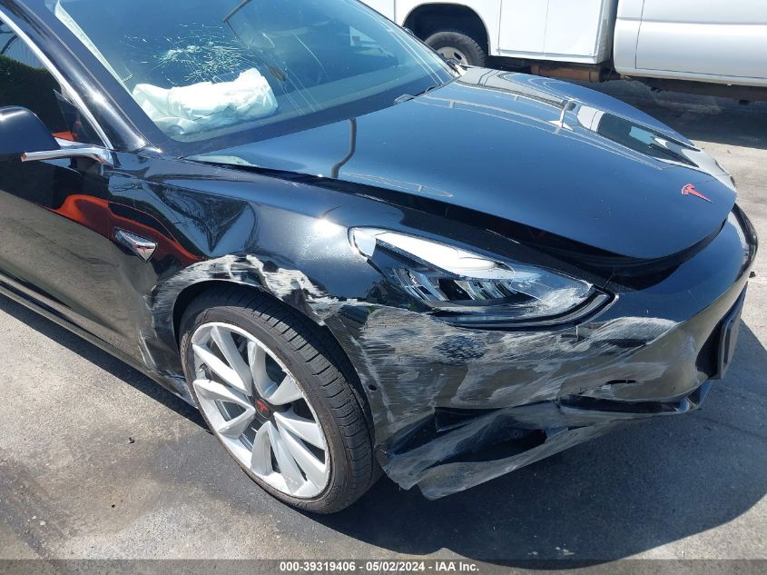 2019 Tesla Model 3 Long Range/Mid Range/Standard Range/Standard Range Plus VIN: 5YJ3E1EA5KF300563 Lot: 39319406