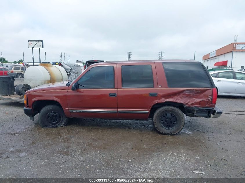 1999 GMC Yukon Sle VIN: 1GKEC13R9XJ724923 Lot: 39319708