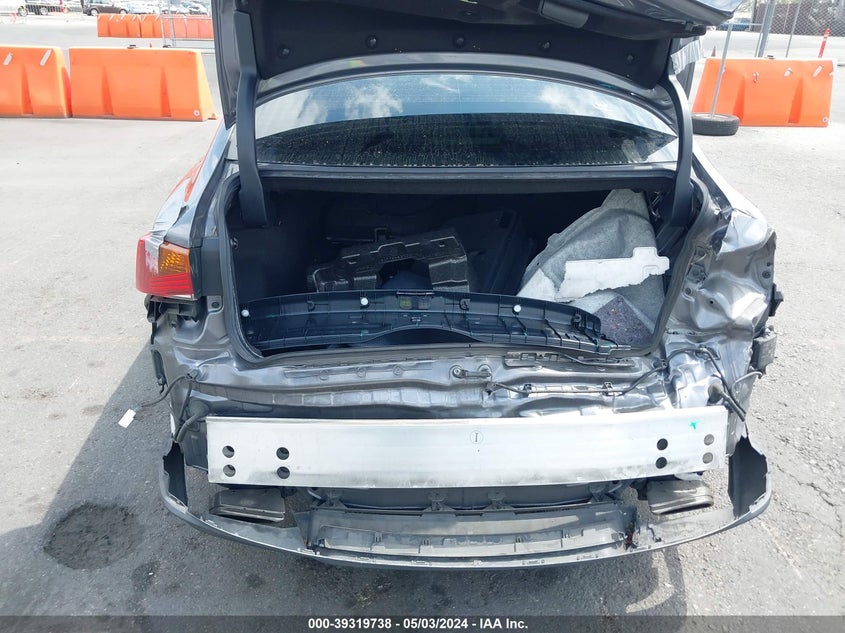 VIN JTHBA1D27J5065700 2018 LEXUS IS 300
