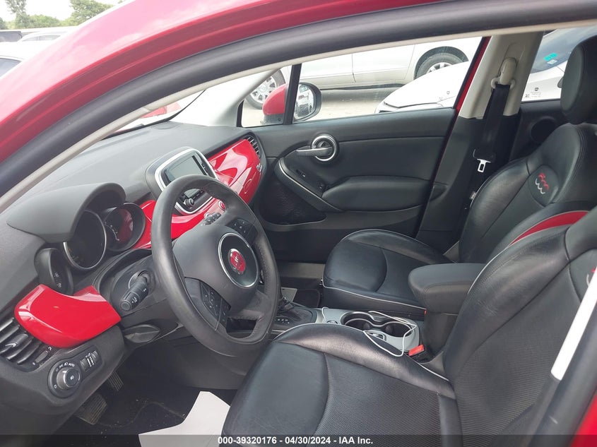 2017 Fiat 500X Lounge Fwd VIN: ZFBCFXDB4HP517274 Lot: 39320176