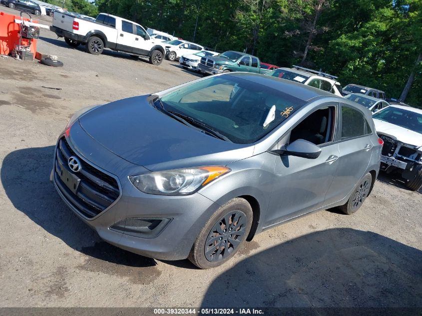 2017 Hyundai Elantra Gt VIN: KMHD35LHXHU363882 Lot: 39320344