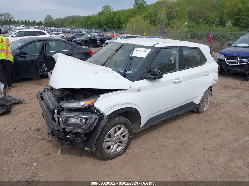 2022 Hyundai Venue Se VIN: KMHRB8A37NU186494 Lot: 39320582