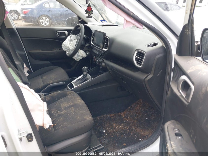 2022 Hyundai Venue Se VIN: KMHRB8A37NU186494 Lot: 39320582