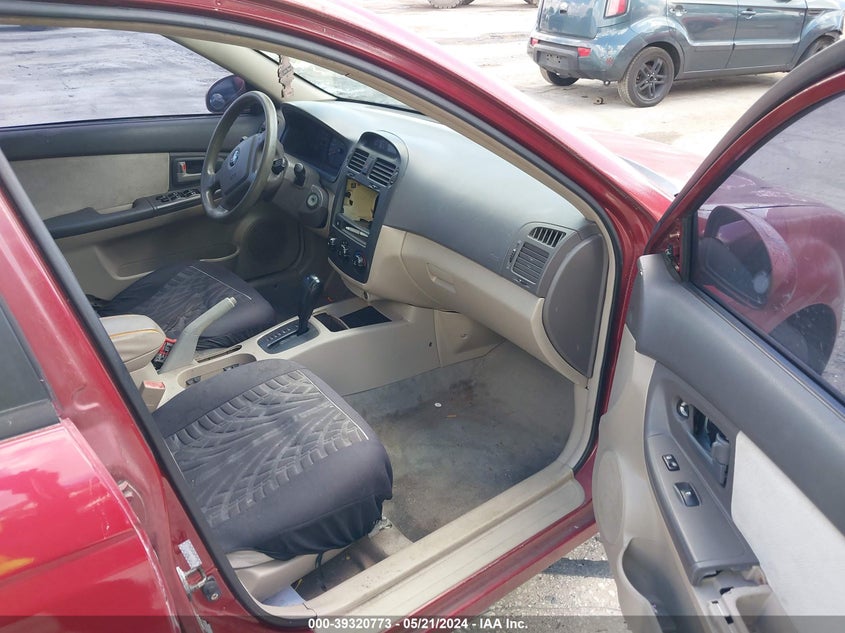 2004 Kia Spectra Ex/Lx VIN: KNAFE121145030296 Lot: 39320773