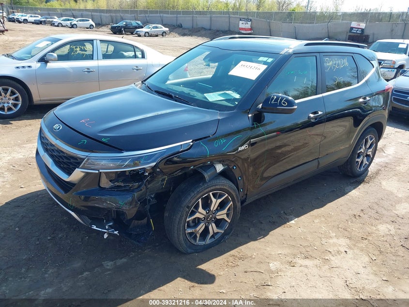 2021 Kia Seltos Ex VIN: KNDERCAA8M7123854 Lot: 39321216