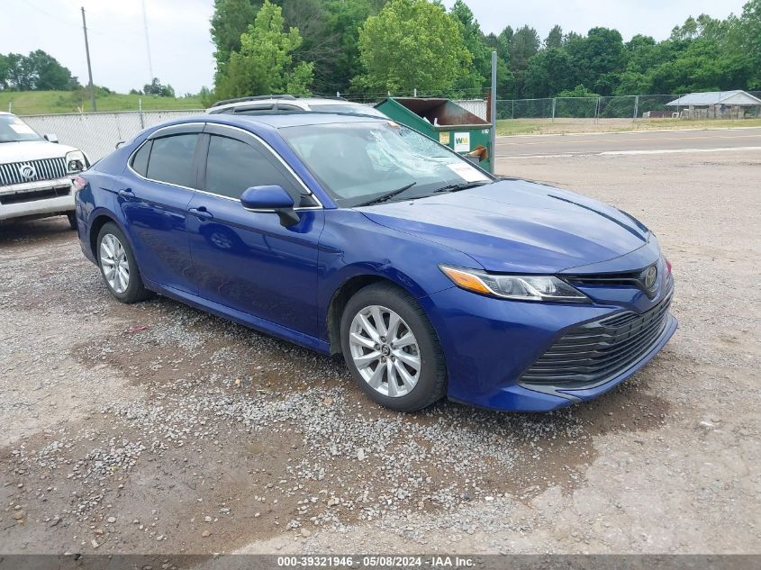 2018 Toyota Camry Le VIN: 4T1B11HK7JU614082 Lot: 39321946