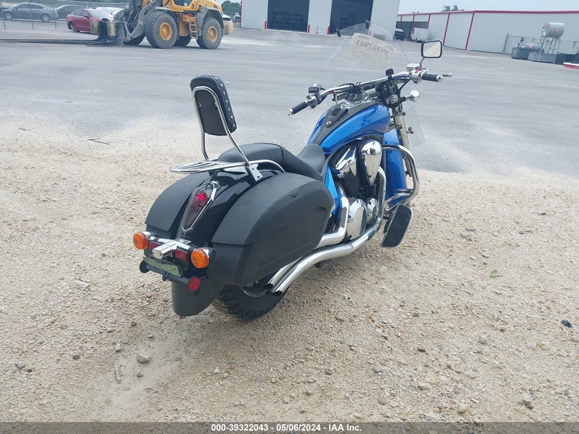 2012 HONDA VT1300 CT - JH2SC667XCK200083
