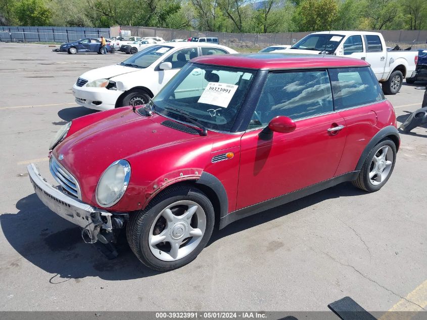 2006 Mini Cooper VIN: WMWRC33556TJ77302 Lot: 39323991