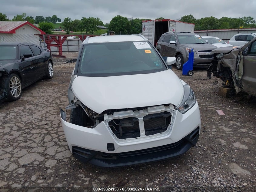 VIN 3N1CP5CU8KL532030 2019 NISSAN KICKS SV
