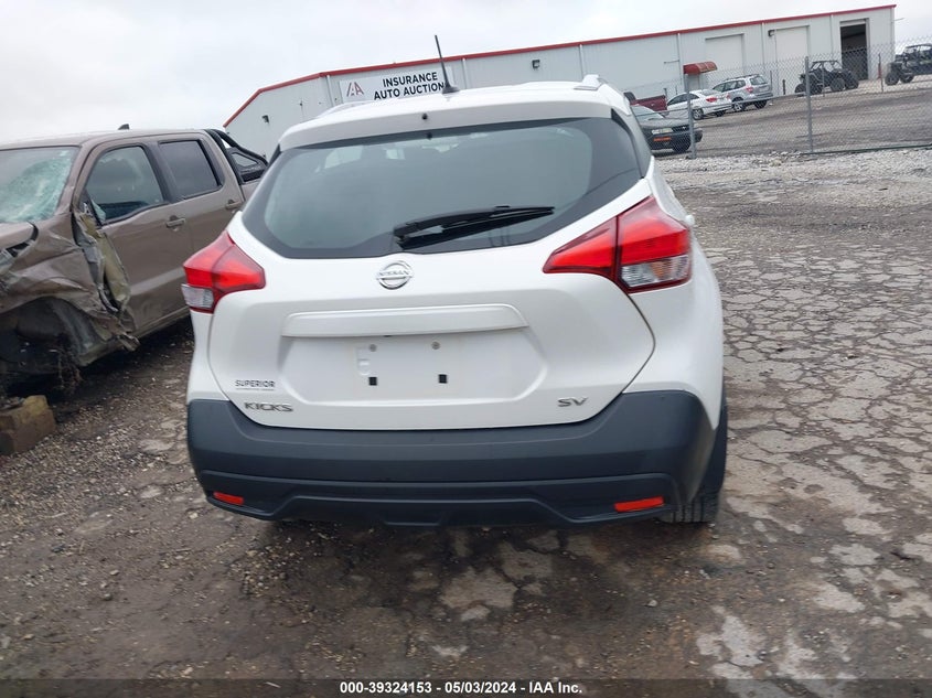 VIN 3N1CP5CU8KL532030 2019 NISSAN KICKS SV