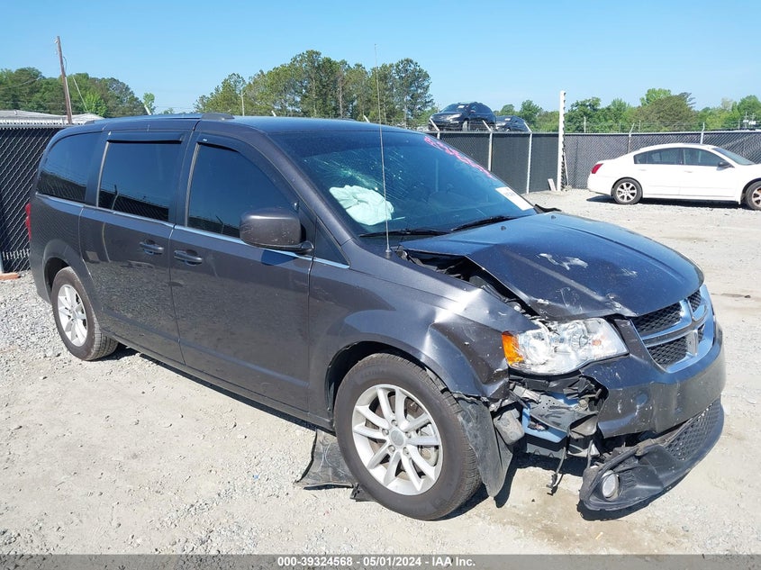 VIN 2C4RDGCG0JR138948 2018 DODGE GRAND CARAVAN SXT