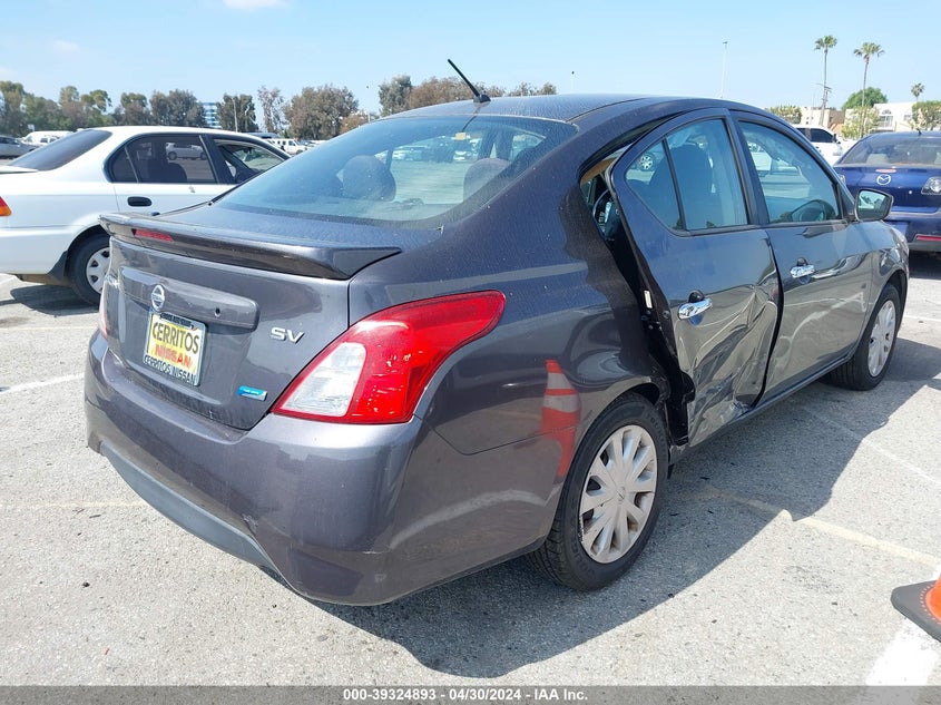 2015 NISSAN VERSA 1.6 SV - 3N1CN7APXFL836979