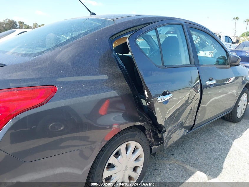 2015 NISSAN VERSA 1.6 SV - 3N1CN7APXFL836979