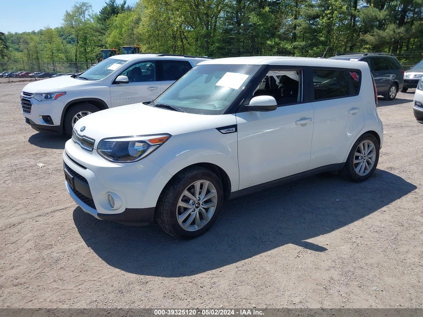 2018 KIA SOUL + - KNDJP3A53J7896461