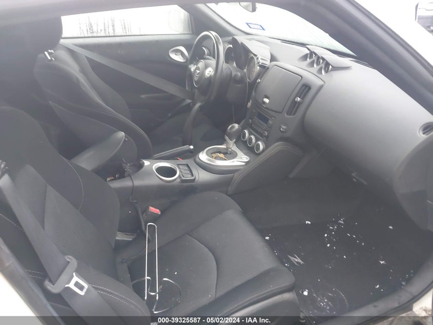 2016 Nissan 370Z VIN: JN1AZ4EH1GM934660 Lot: 39325587