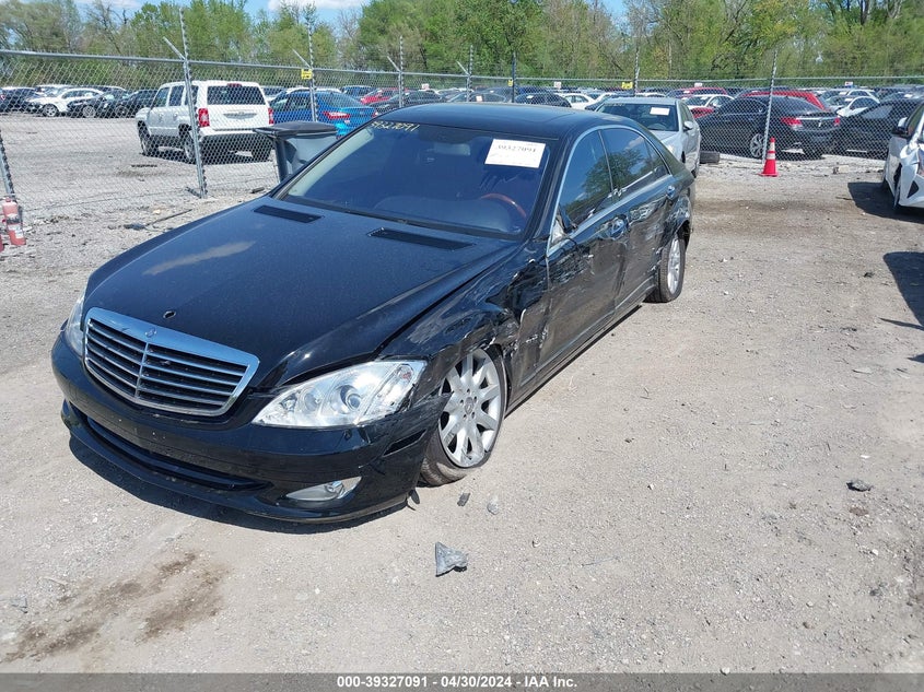 2008 Mercedes-Benz S 550 4Matic VIN: WDDNG86X08A190947 Lot: 39327091